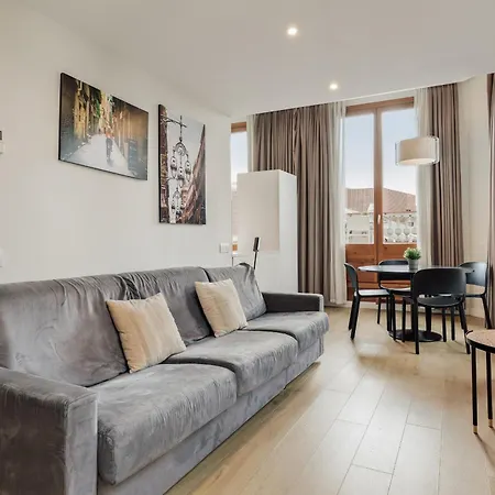 Ola Living Boqueria דירה *